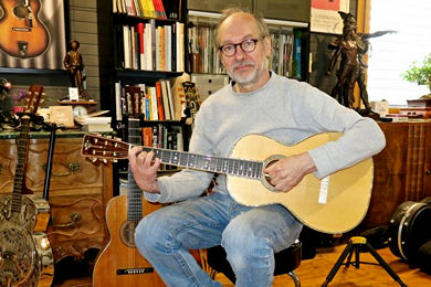 Franck Cheval 40 ans d'atelier de Lutherie